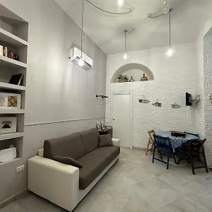 La Maisonette At Duomo Napoli