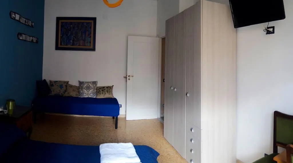 B&B Bibliotechina Napoli Italia